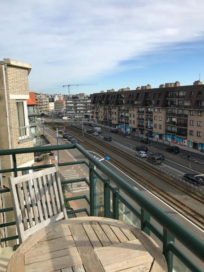 Appt Pablo Met Prive-Garage, Vlakbij Zee, In Koksijde-Bad Lägenhet Exteriör bild