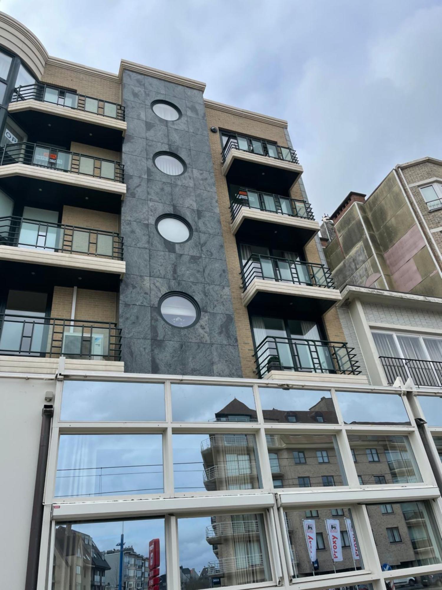Appt Pablo Met Prive-Garage, Vlakbij Zee, In Koksijde-Bad Lägenhet Exteriör bild